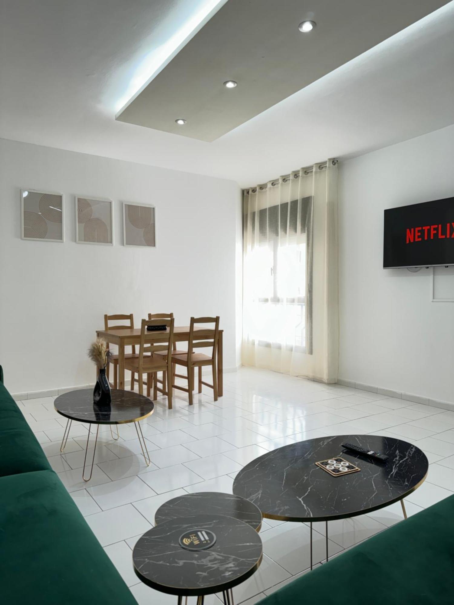 Suitouiss - Downtown - Appartement En Plein Centre Ville Рабат Екстериор снимка